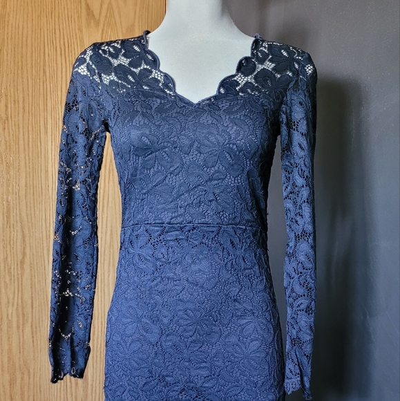 H&M Navy Blue Lace Longsleeve Dress - Picture 1 of 5